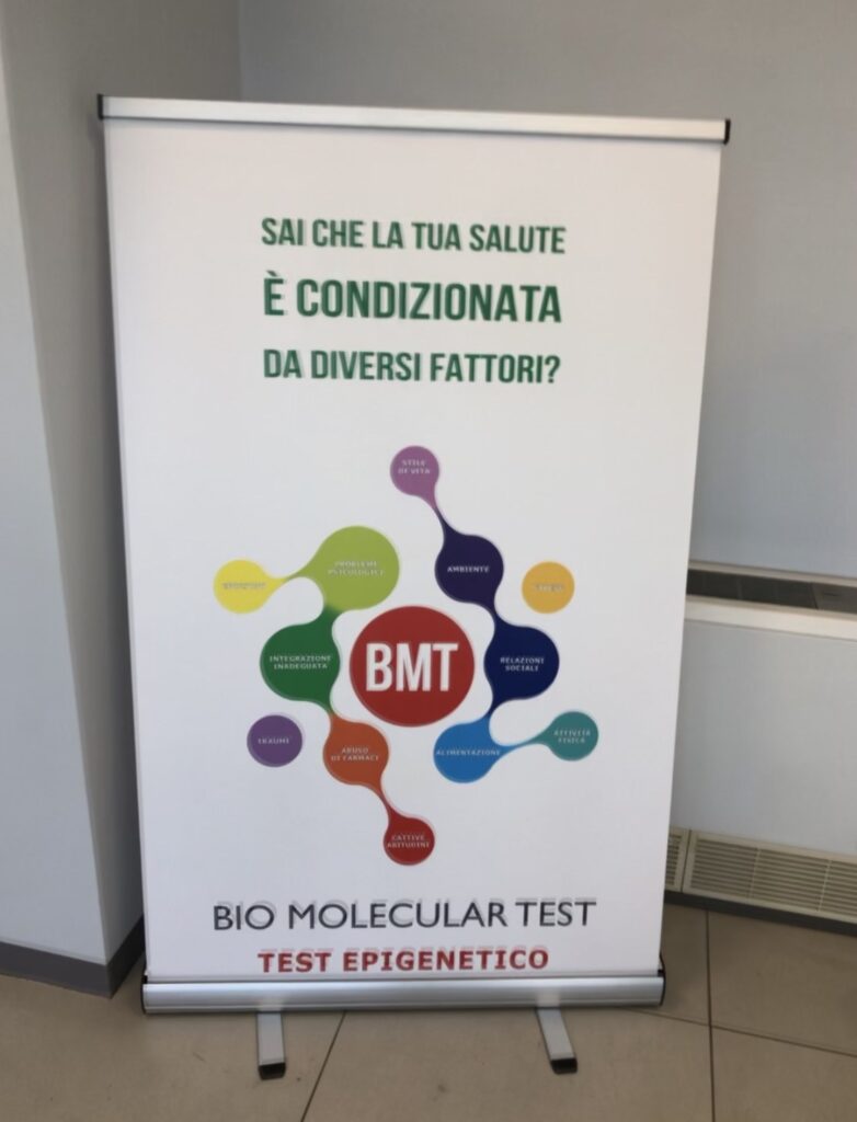 Roll-up Bio Molecular Test: comunicazione grafica